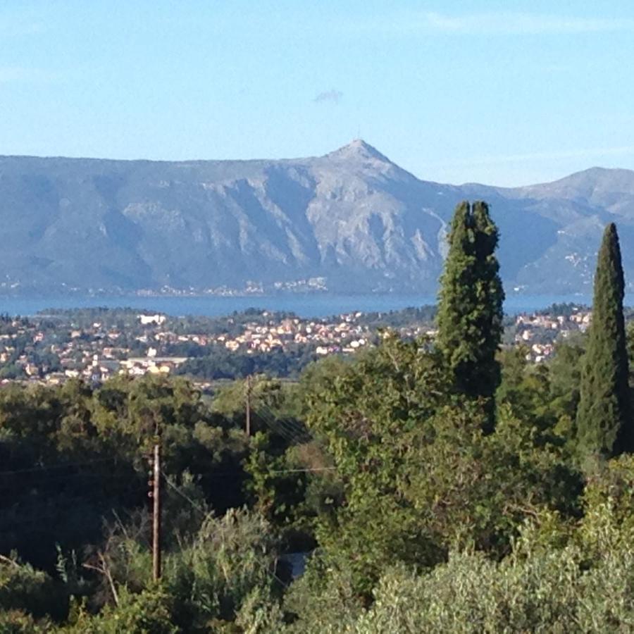 Gastouri Villa Pascalia With Heated Pool In October And Views Achilleion Luaran gambar